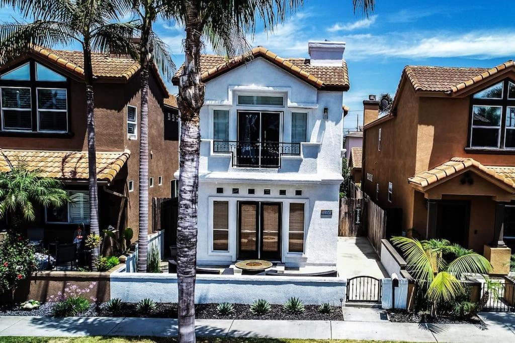 The White Beach House Of Huntington Huntington Beach Exterior photo